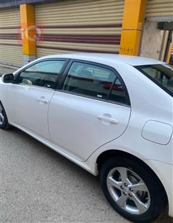 تۆیۆتا کۆرۆلا